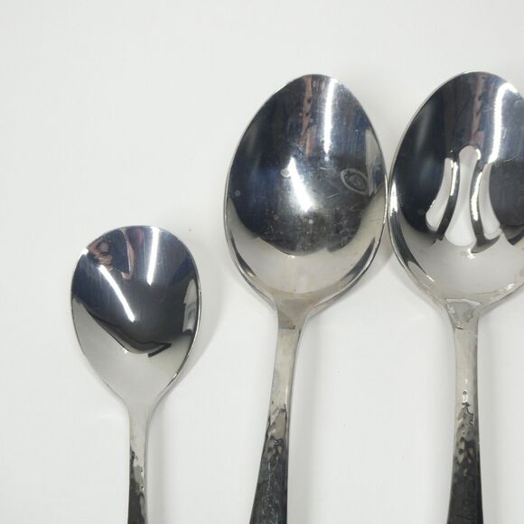 Reed & Barton River Hammered 18/10 Stainless Flatware 5pc Hostess Serving Pieces - Picture 4 of 7
